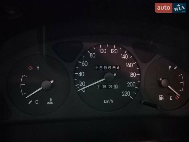 Серый Дэу Сенс, объемом двигателя 1.3 л и пробегом 180 тыс. км за 2000 $, фото 14 на Automoto.ua