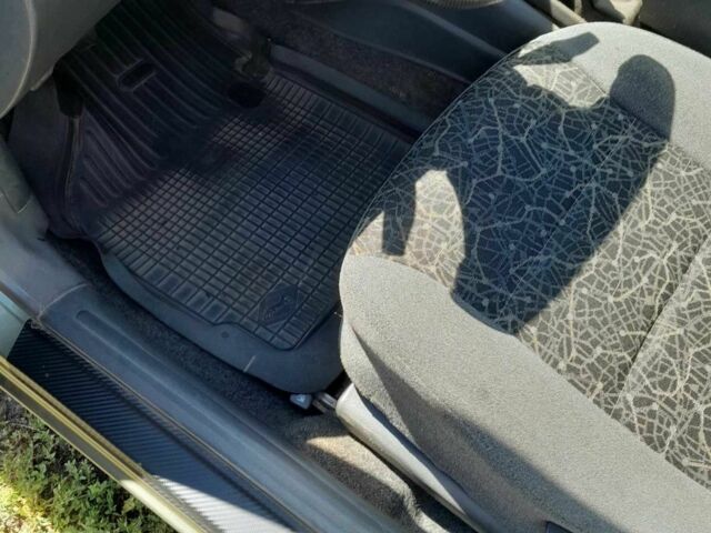 Сірий Деу Сенс, об'ємом двигуна 1.3 л та пробігом 342 тис. км за 2250 $, фото 6 на Automoto.ua