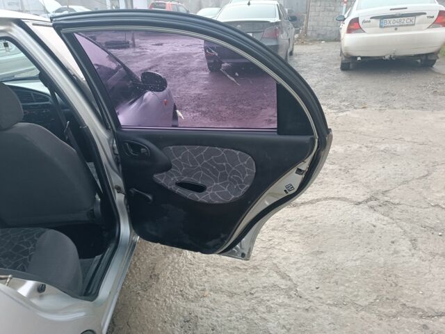 Сірий Деу Сенс, об'ємом двигуна 1.5 л та пробігом 123 тис. км за 1950 $, фото 15 на Automoto.ua