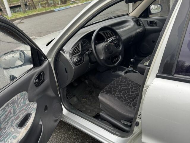 Сірий Деу Сенс, об'ємом двигуна 1.5 л та пробігом 344 тис. км за 2300 $, фото 6 на Automoto.ua