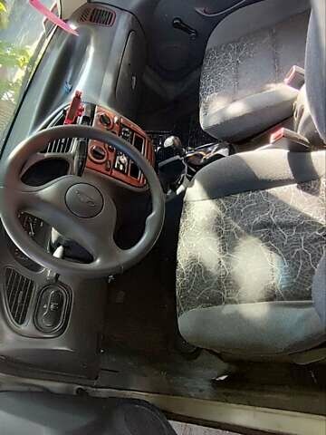 Сірий Деу Сенс, об'ємом двигуна 1.3 л та пробігом 145 тис. км за 1800 $, фото 5 на Automoto.ua