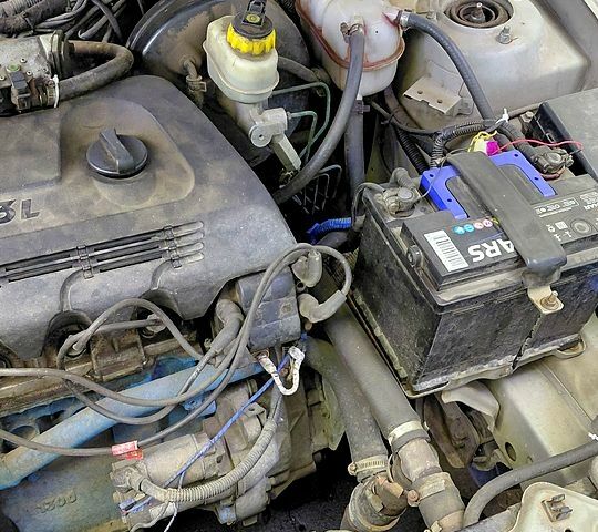 Дэу Сенс 2004 в Запорожье на Automoto.ua Серый Дэу Сенс, объемом двигателя 1.3 л и пробегом 438 тыс. км за 2500 $, фото 2 на Automoto.ua
