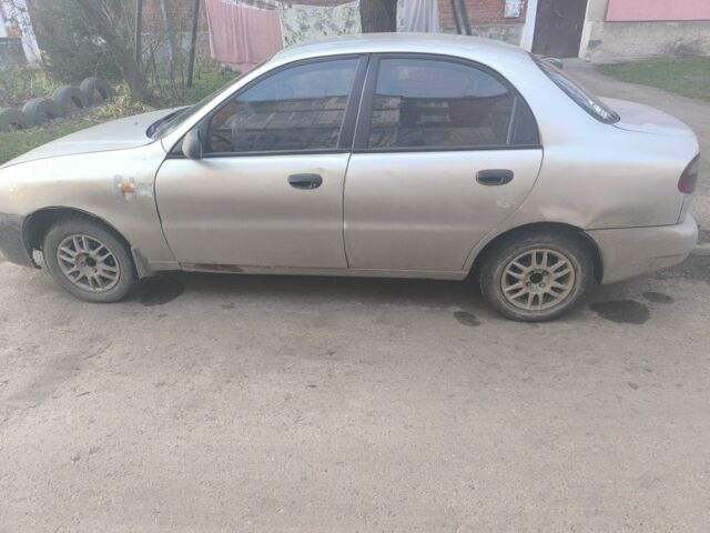 Серый Дэу Сенс, объемом двигателя 1.5 л и пробегом 3 тыс. км за 829 $, фото 1 на Automoto.ua