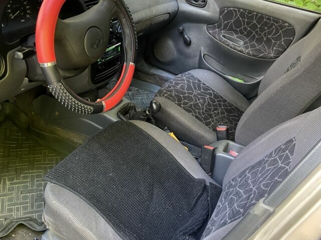 Серый Дэу Сенс, объемом двигателя 0 л и пробегом 360 тыс. км за 955 $, фото 3 на Automoto.ua