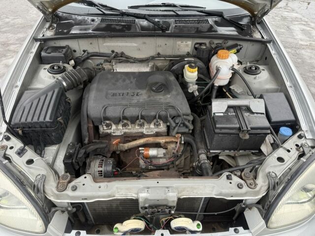 Сірий Деу Сенс, об'ємом двигуна 1.3 л та пробігом 148 тис. км за 2400 $, фото 7 на Automoto.ua