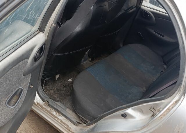 Сірий Деу Сенс, об'ємом двигуна 1.5 л та пробігом 240 тис. км за 777 $, фото 7 на Automoto.ua