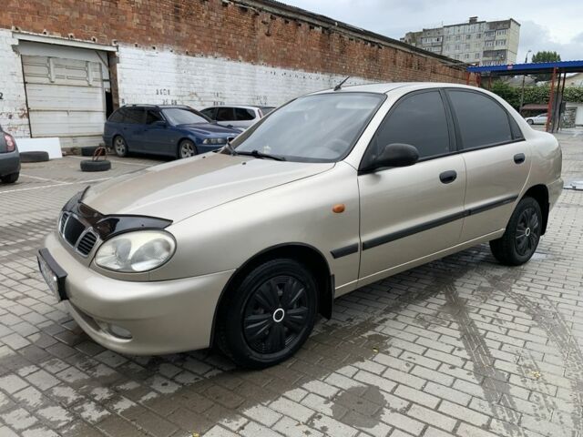 Серый Дэу Сенс, объемом двигателя 1.5 л и пробегом 267 тыс. км за 2000 $, фото 4 на Automoto.ua