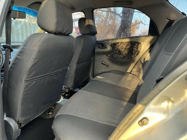 Серый Дэу Сенс, объемом двигателя 1.5 л и пробегом 300 тыс. км за 800 $, фото 4 на Automoto.ua