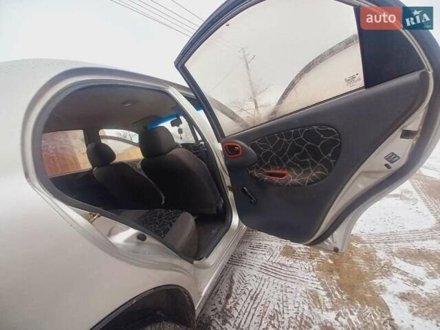 Серый Дэу Сенс, объемом двигателя 1.3 л и пробегом 100 тыс. км за 2000 $, фото 11 на Automoto.ua