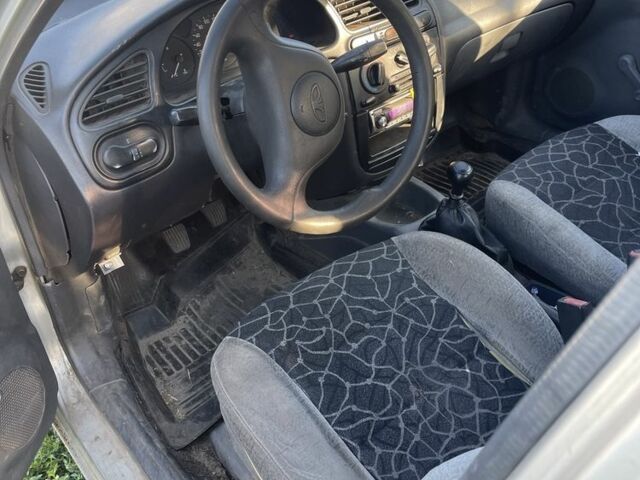 Сірий Деу Сенс, об'ємом двигуна 1.3 л та пробігом 300 тис. км за 854 $, фото 4 на Automoto.ua