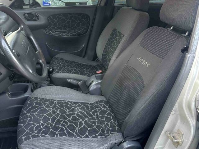 Сірий Деу Сенс, об'ємом двигуна 1.6 л та пробігом 250 тис. км за 2199 $, фото 20 на Automoto.ua