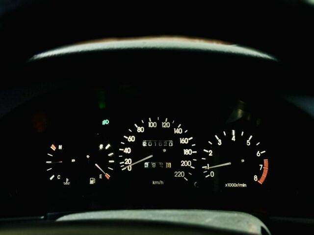 Сірий Деу Сенс, об'ємом двигуна 1.6 л та пробігом 201 тис. км за 1350 $, фото 8 на Automoto.ua