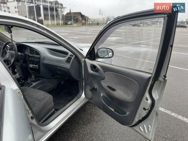 Серый Дэу Сенс, объемом двигателя 1.3 л и пробегом 240 тыс. км за 1500 $, фото 9 на Automoto.ua