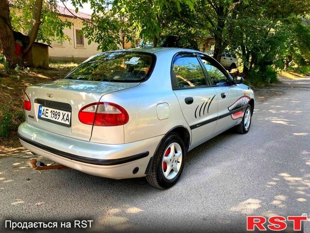 Серый Дэу Сенс, объемом двигателя 1.3 л и пробегом 200 тыс. км за 1800 $, фото 1 на Automoto.ua