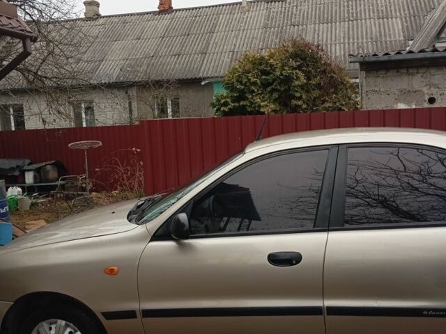 Серый Дэу Сенс, объемом двигателя 1.5 л и пробегом 160 тыс. км за 1600 $, фото 1 на Automoto.ua