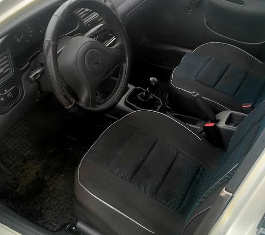 Серый Дэу Сенс, объемом двигателя 1.3 л и пробегом 330 тыс. км за 1650 $, фото 4 на Automoto.ua