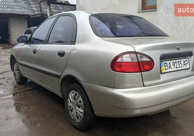 Серый Дэу Сенс, объемом двигателя 1.3 л и пробегом 180 тыс. км за 950 $, фото 7 на Automoto.ua