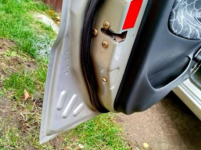 Сірий Деу Сенс, об'ємом двигуна 1.3 л та пробігом 69 тис. км за 2200 $, фото 7 на Automoto.ua