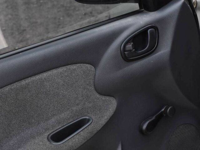 Серый Дэу Сенс, объемом двигателя 1.5 л и пробегом 188 тыс. км за 2350 $, фото 9 на Automoto.ua