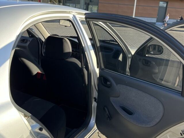 Сірий Деу Сенс, об'ємом двигуна 1.5 л та пробігом 190 тис. км за 3100 $, фото 15 на Automoto.ua