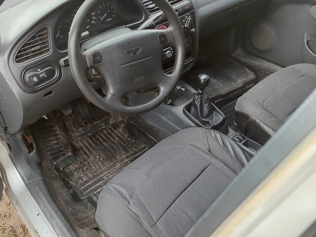 Серый Дэу Сенс, объемом двигателя 1.6 л и пробегом 225 тыс. км за 1550 $, фото 4 на Automoto.ua