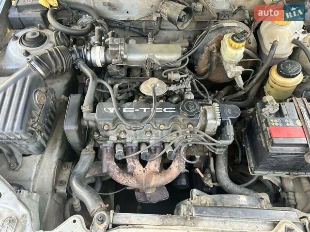 Сірий Деу Сенс, об'ємом двигуна 1.5 л та пробігом 286 тис. км за 1400 $, фото 2 на Automoto.ua