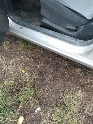 Серый Дэу Сенс, объемом двигателя 1.3 л и пробегом 405 тыс. км за 1000 $, фото 1 на Automoto.ua