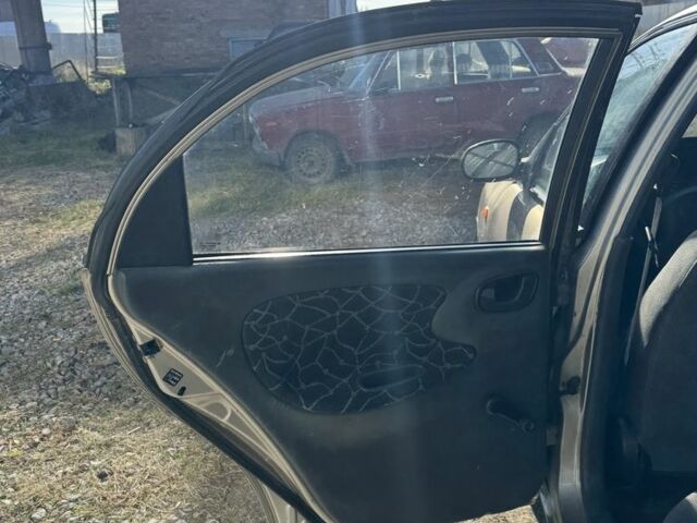 Сірий Деу Сенс, об'ємом двигуна 1.5 л та пробігом 250 тис. км за 950 $, фото 10 на Automoto.ua