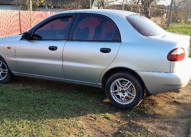 Серый Дэу Сенс, объемом двигателя 0 л и пробегом 278 тыс. км за 1657 $, фото 7 на Automoto.ua