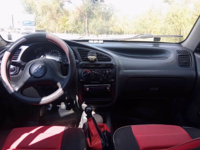 Серый Дэу Сенс, объемом двигателя 1.3 л и пробегом 119 тыс. км за 1250 $, фото 12 на Automoto.ua