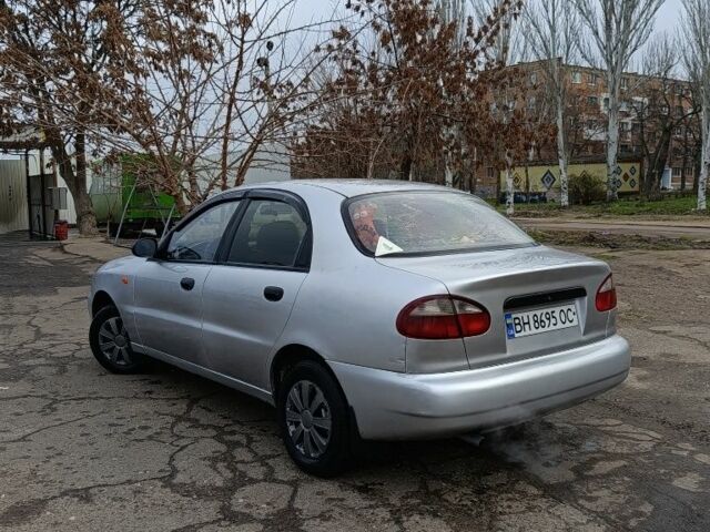 Сірий Деу Сенс, об'ємом двигуна 1.5 л та пробігом 80 тис. км за 2000 $, фото 3 на Automoto.ua