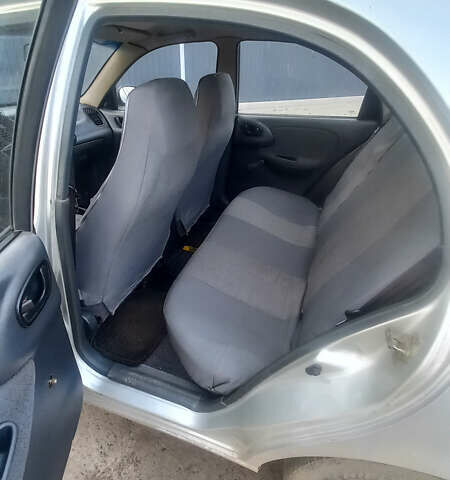 Сірий Деу Сенс, об'ємом двигуна 1.3 л та пробігом 212 тис. км за 1400 $, фото 7 на Automoto.ua