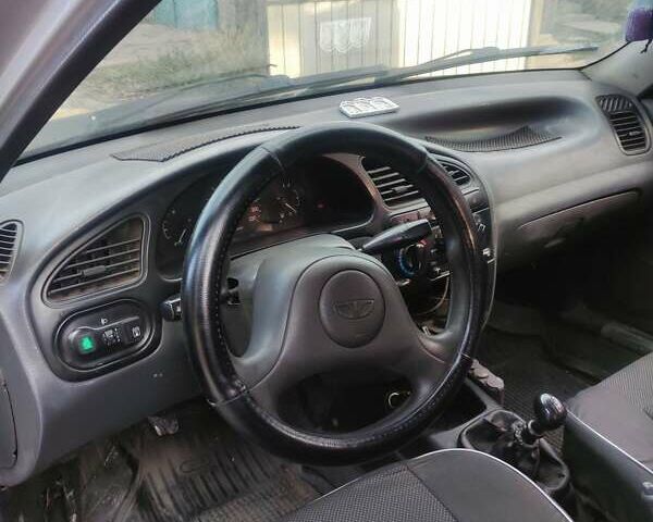Дэу Сенс 2004 в Кривом Роге на Automoto.ua Серый Дэу Сенс, объемом двигателя 1.3 л и пробегом 254 тыс. км за 750 $, фото 4 на Automoto.ua