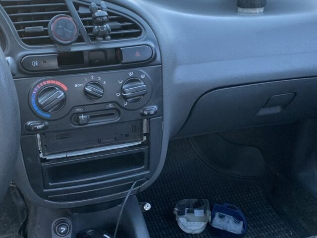 Деу Сенс 2004 у Дрогобичі на Automoto.ua Сірий Деу Сенс, об'ємом двигуна 1.5 л та пробігом 300 тис. км за 1200 $, фото 6 на Automoto.ua