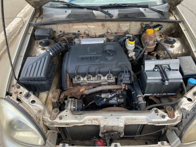 Сірий Деу Сенс, об'ємом двигуна 1.3 л та пробігом 337 тис. км за 1600 $, фото 10 на Automoto.ua