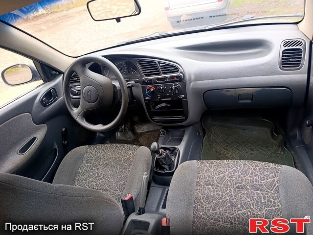 Сірий Деу Сенс, об'ємом двигуна 1.3 л та пробігом 97 тис. км за 1800 $, фото 5 на Automoto.ua