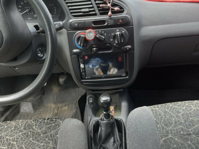 Сірий Деу Сенс, об'ємом двигуна 1.3 л та пробігом 320 тис. км за 2100 $, фото 6 на Automoto.ua