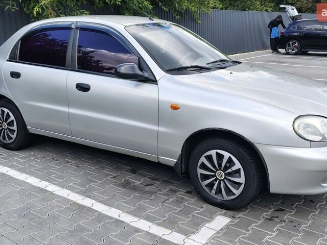 Сірий Деу Сенс, об'ємом двигуна 1.3 л та пробігом 126 тис. км за 1999 $, фото 4 на Automoto.ua