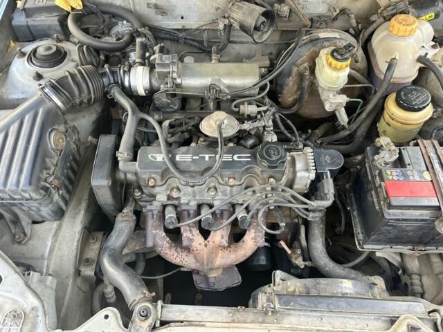 Серый Дэу Сенс, объемом двигателя 0 л и пробегом 286 тыс. км за 1400 $, фото 3 на Automoto.ua