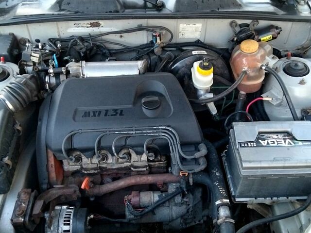 Сірий Деу Сенс, об'ємом двигуна 1.3 л та пробігом 0 тис. км за 1500 $, фото 3 на Automoto.ua