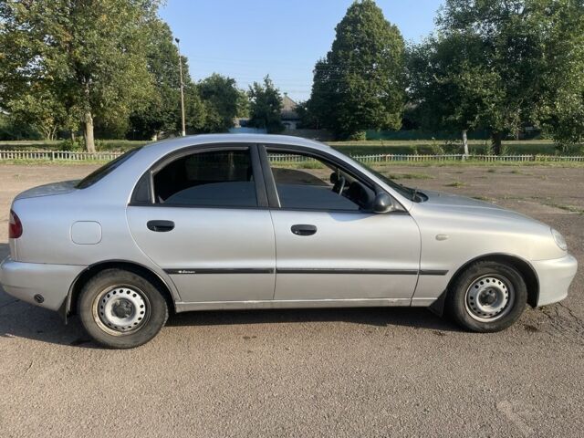 Сірий Деу Сенс, об'ємом двигуна 1.5 л та пробігом 33 тис. км за 2400 $, фото 1 на Automoto.ua
