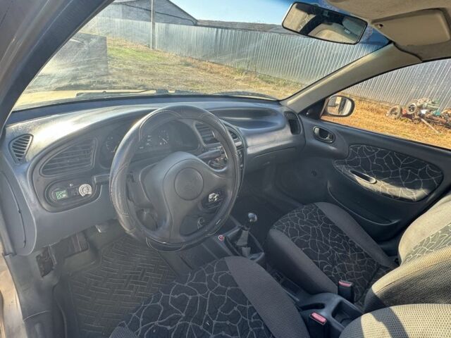 Сірий Деу Сенс, об'ємом двигуна 1.5 л та пробігом 250 тис. км за 950 $, фото 8 на Automoto.ua