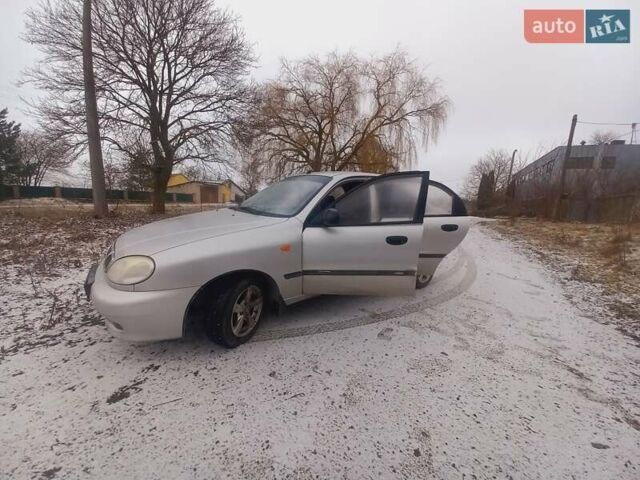 Серый Дэу Сенс, объемом двигателя 1.3 л и пробегом 100 тыс. км за 2000 $, фото 1 на Automoto.ua