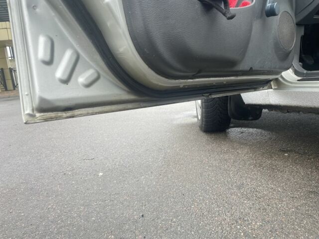 Серый Дэу Сенс, объемом двигателя 2 л и пробегом 320 тыс. км за 2599 $, фото 11 на Automoto.ua