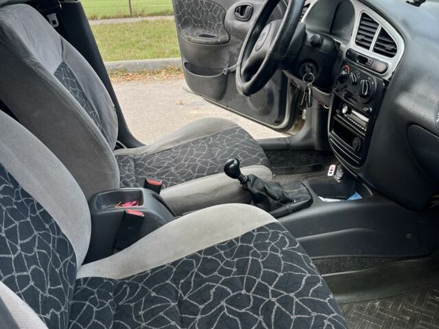 Серый Дэу Сенс, объемом двигателя 1.3 л и пробегом 220 тыс. км за 650 $, фото 5 на Automoto.ua