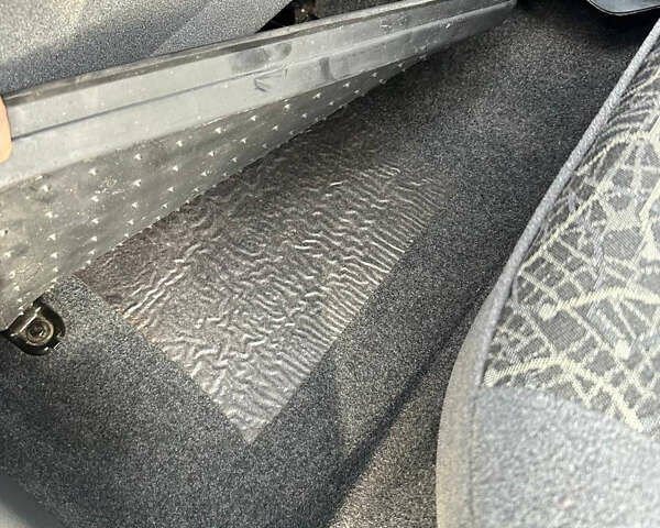 Серый Дэу Сенс, объемом двигателя 1.3 л и пробегом 139 тыс. км за 2700 $, фото 37 на Automoto.ua