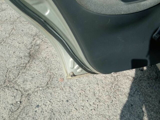 Серый Дэу Сенс, объемом двигателя 1.3 л и пробегом 119 тыс. км за 1250 $, фото 6 на Automoto.ua