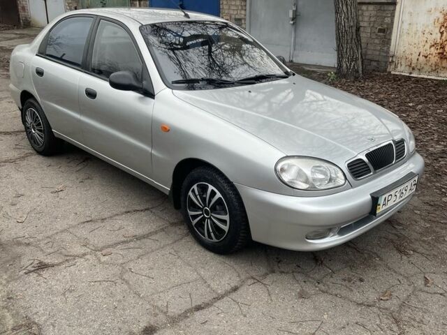 Серый Дэу Сенс, объемом двигателя 1.5 л и пробегом 250 тыс. км за 2500 $, фото 1 на Automoto.ua