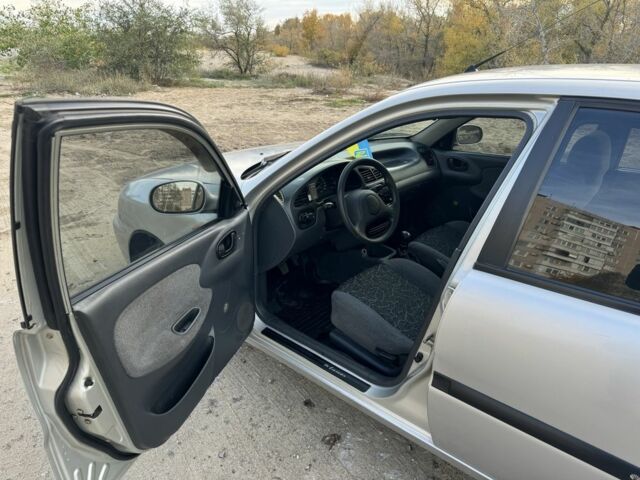 Сірий Деу Сенс, об'ємом двигуна 1.3 л та пробігом 240 тис. км за 2500 $, фото 6 на Automoto.ua