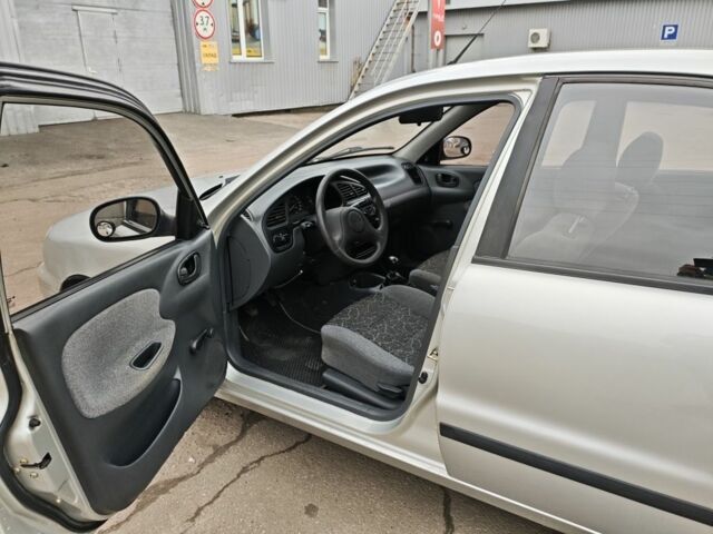 Серый Дэу Сенс, объемом двигателя 1.3 л и пробегом 115 тыс. км за 2200 $, фото 1 на Automoto.ua